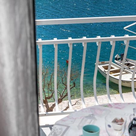 Amare Apartments Bobovisca Bagian luar foto