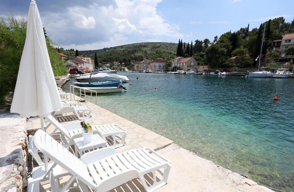 Amare Apartments Bobovisca Bagian luar foto